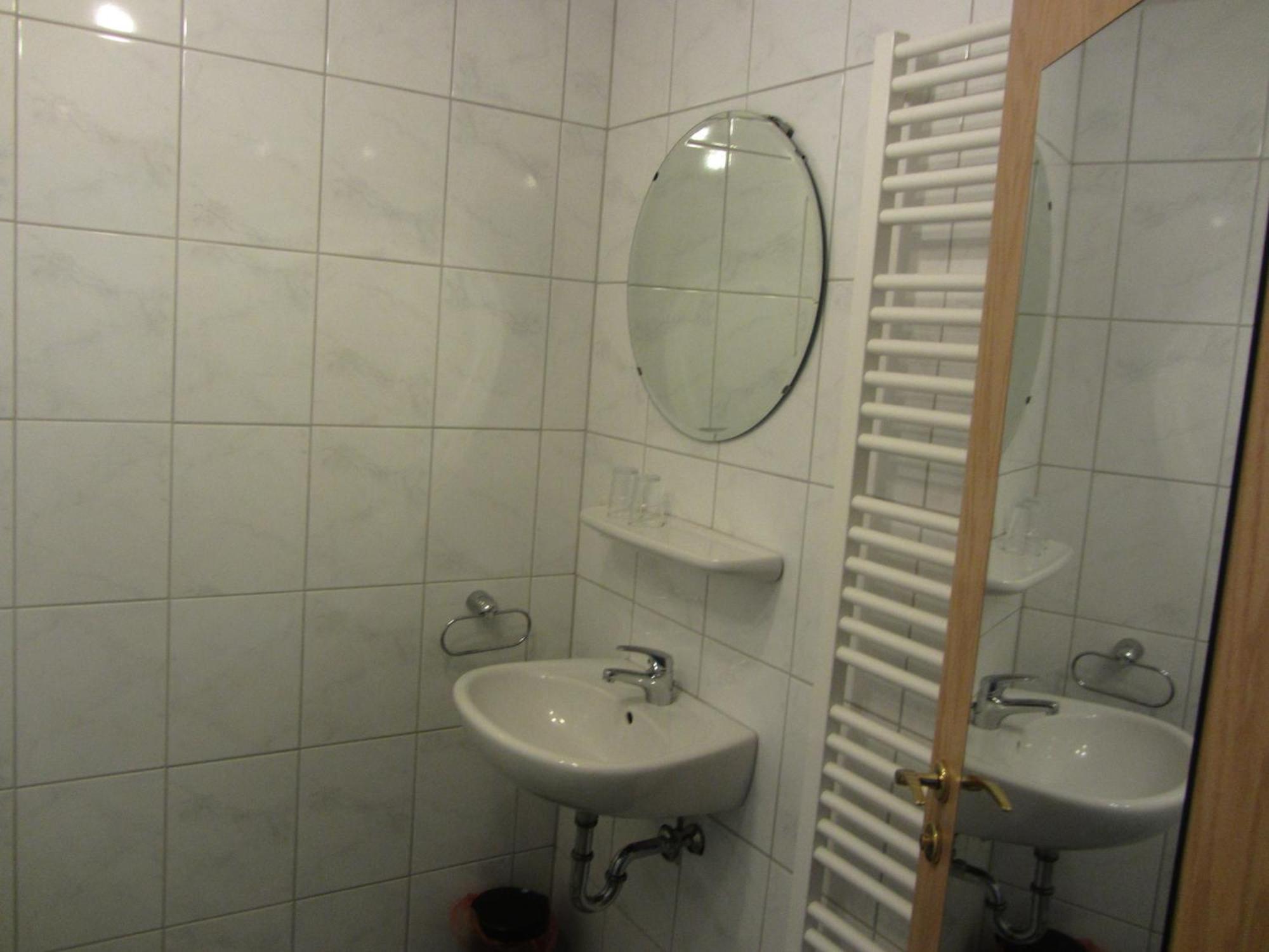 Hotel Gasthof Pension Riebel Etzenricht المظهر الخارجي الصورة